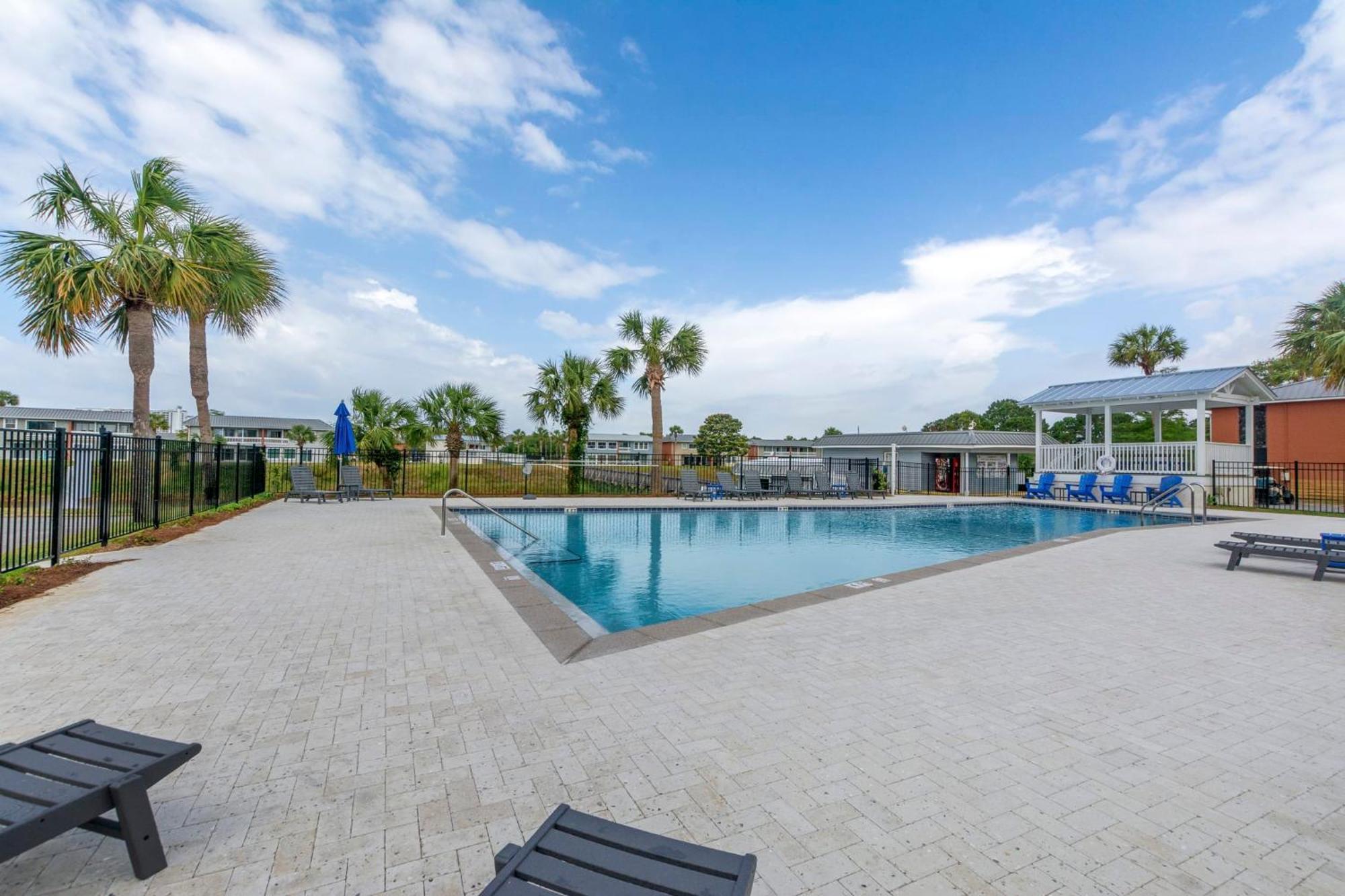 Eden Escape Lake View 3 Pools Pet Friendly Villa Destin Exterior foto